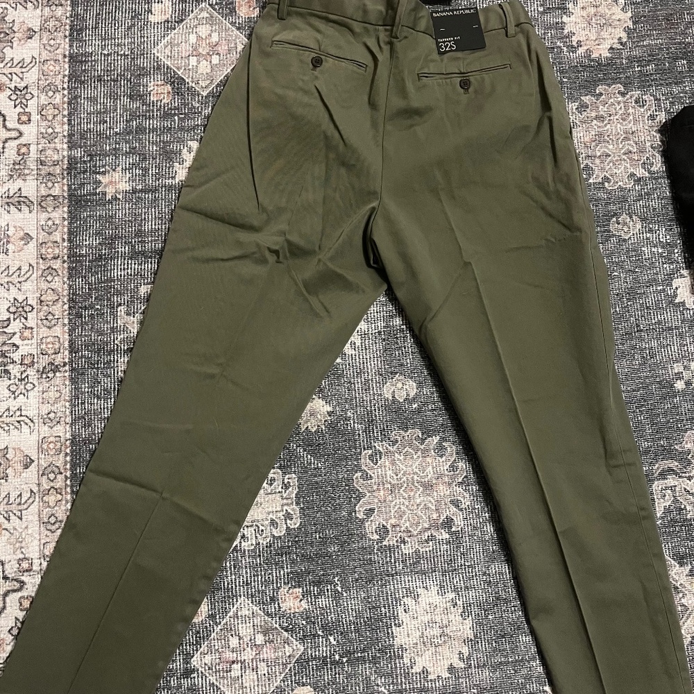 Men’s Banana Republic Tapered Fit Chino 32x30